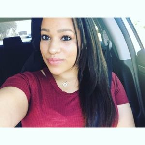 Meet your Posher, Stephanie